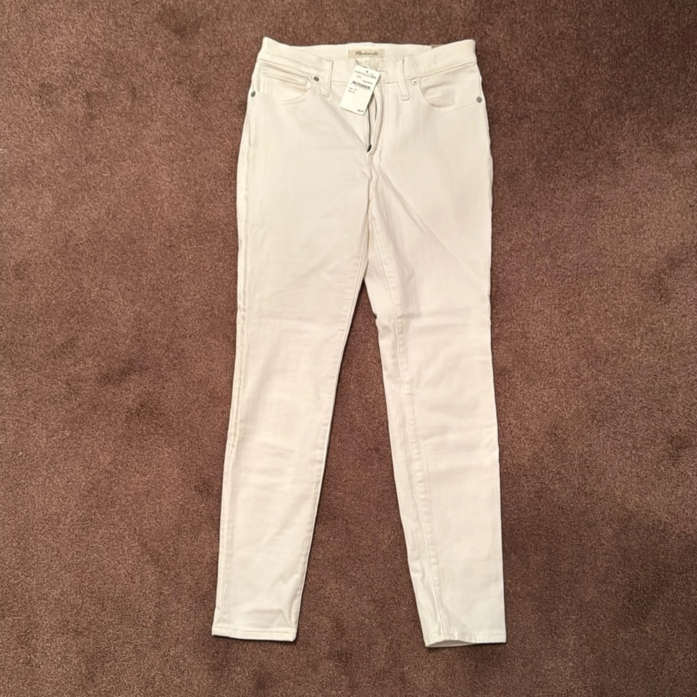 Madewell mid-rise skinny jeans in pure white